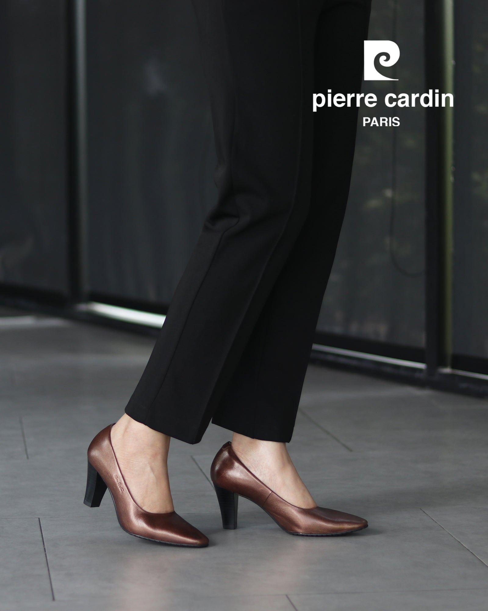 Pierre Cardin รองเท้าผู้หญิง รองเท้าส้นสูง รองเท้าส้นสูงทรง Pump นุ่มสบาย ผลิตจากหนังแท้ สีบรอนซ์ทอง ไซส์ 23WD314