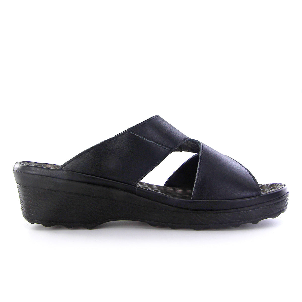 Pierre Cardin รองเท้าแตะผู้หญิง หนังแท้ นุ่มสบาย ทรงสวม/มีหู สีขาว รุ่น 26SS409