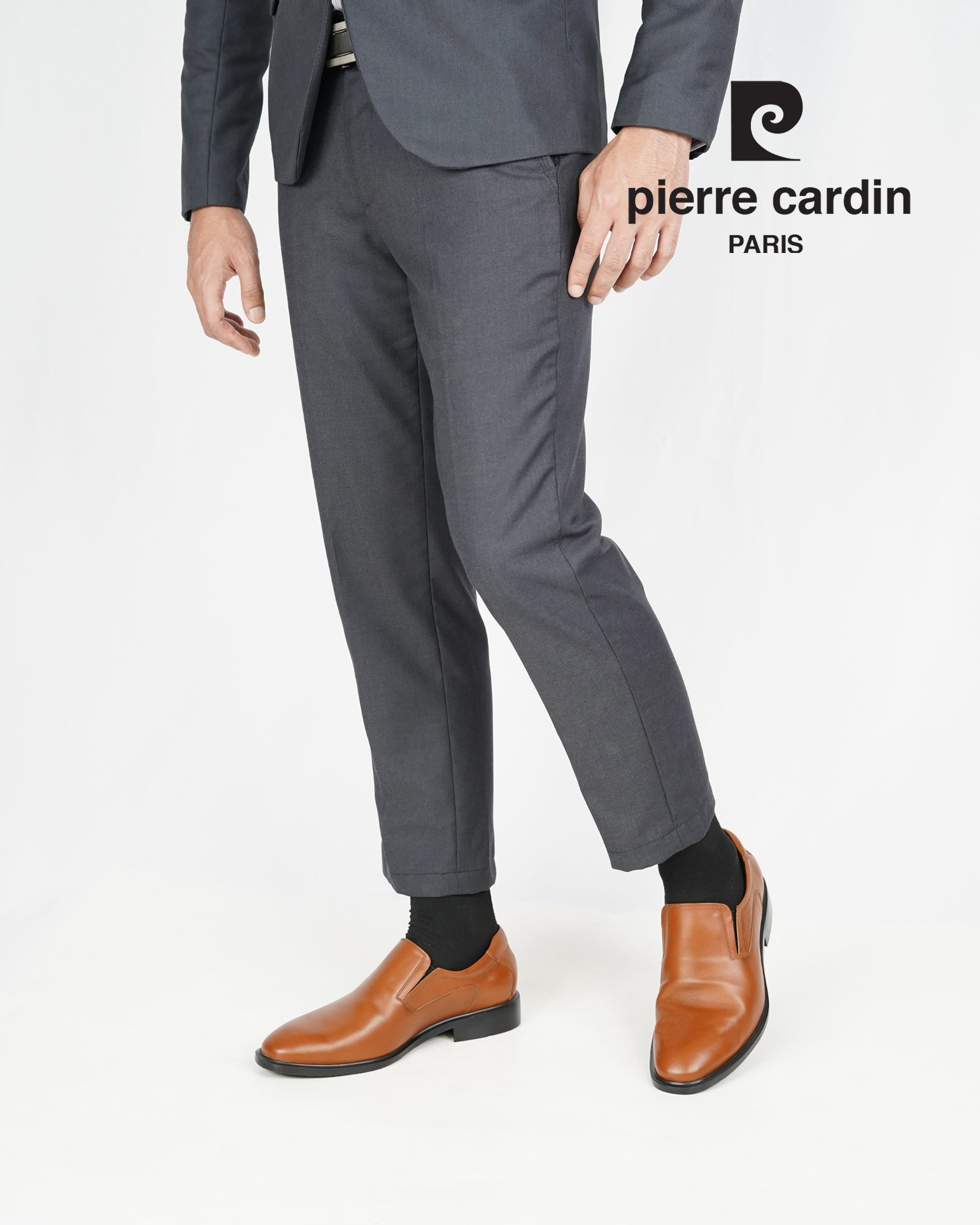 Pierre Cardin รองเท้าผู้ชาย รองเท้าทางการ นุ่มสบาย ผลิตจากหนังเเท้ สีนํ้าตาล ไซส์ รุ่น 80TD127