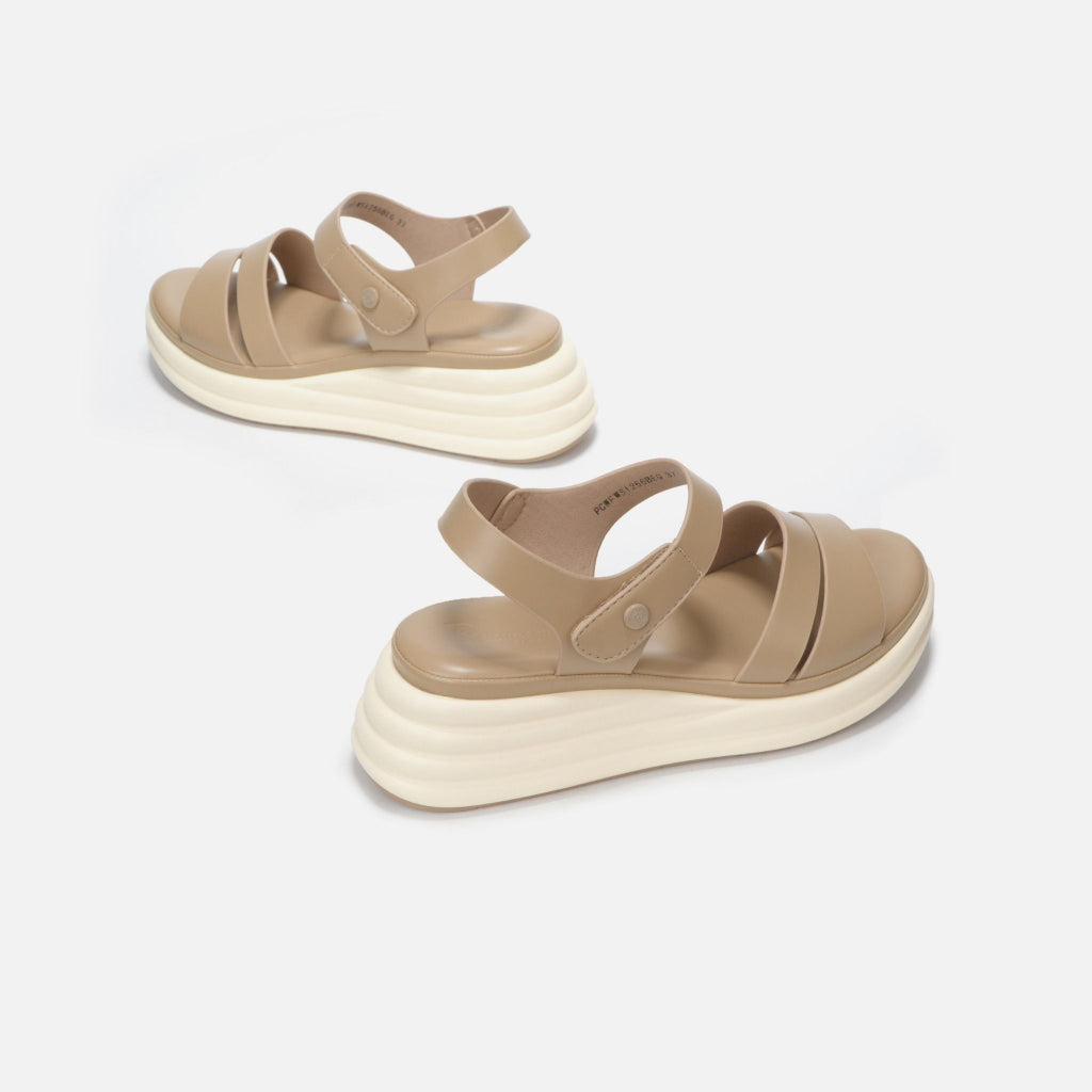 รองเท้าแซนดัลผู้หญิง Pierre Cardin หนังนุ่ม สายรัดหลังแฟชั่น ส้นสูง 5 ซม. เบาและสบาย รุ่น 256