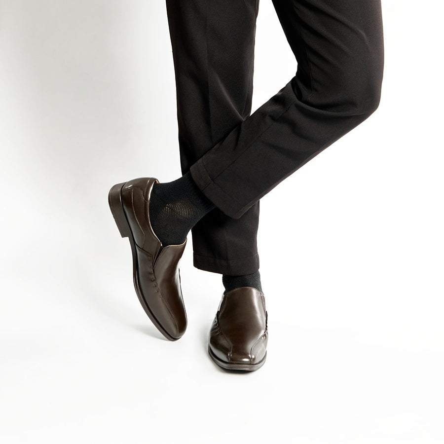 รองเท้าหนังสลิปออนผู้ชาย Pierre Cardin หนังวัวแท้พรีเมียม พื้นยางกันลื่น รุ่น 777