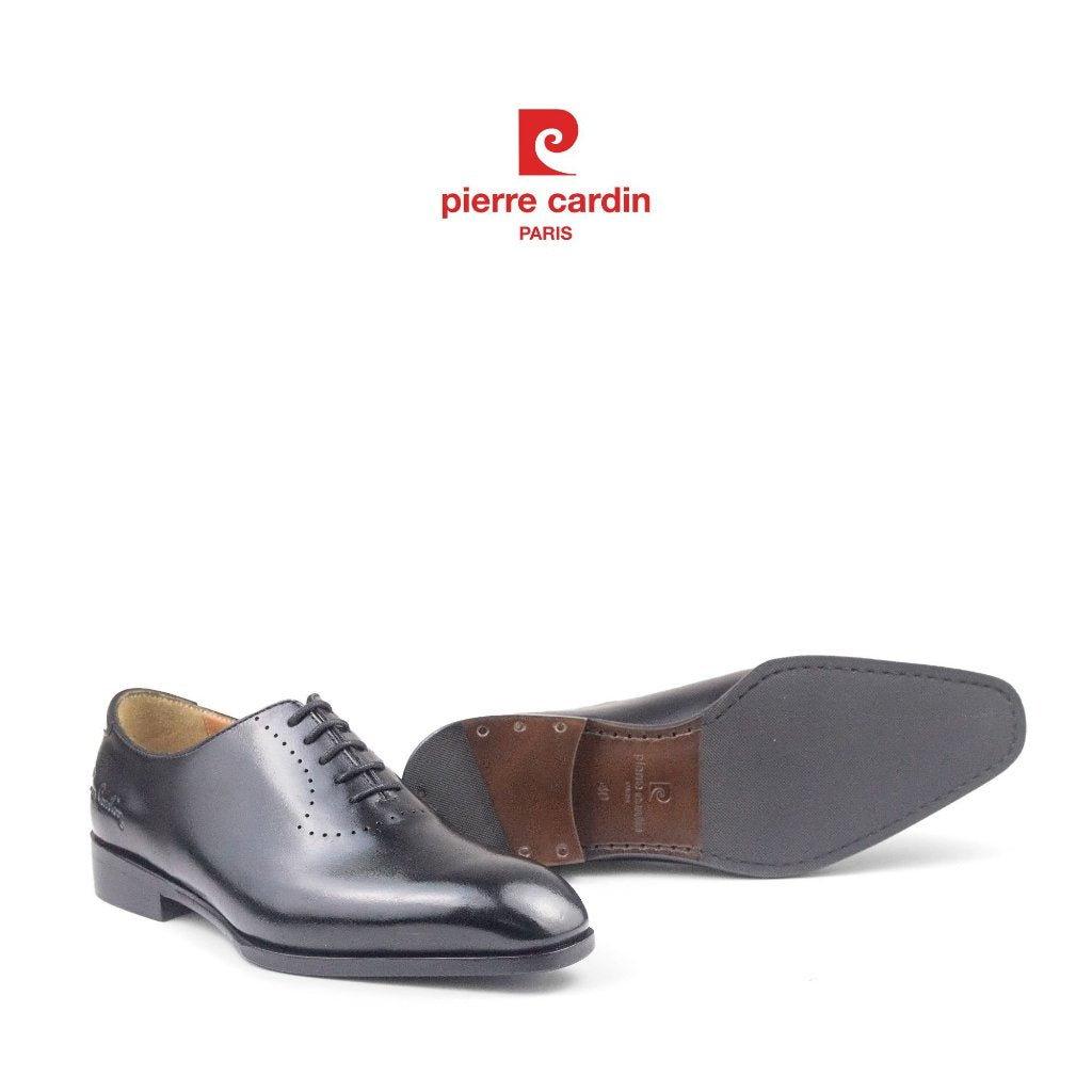 รองเท้าหนังผู้ชาย Pierre Cardin ทรง Wholecut Oxford หนังวัวแท้ พื้นเย็บหนังทำมือ ดีไซน์ขัดเงาหรูหรา รุ่น 365