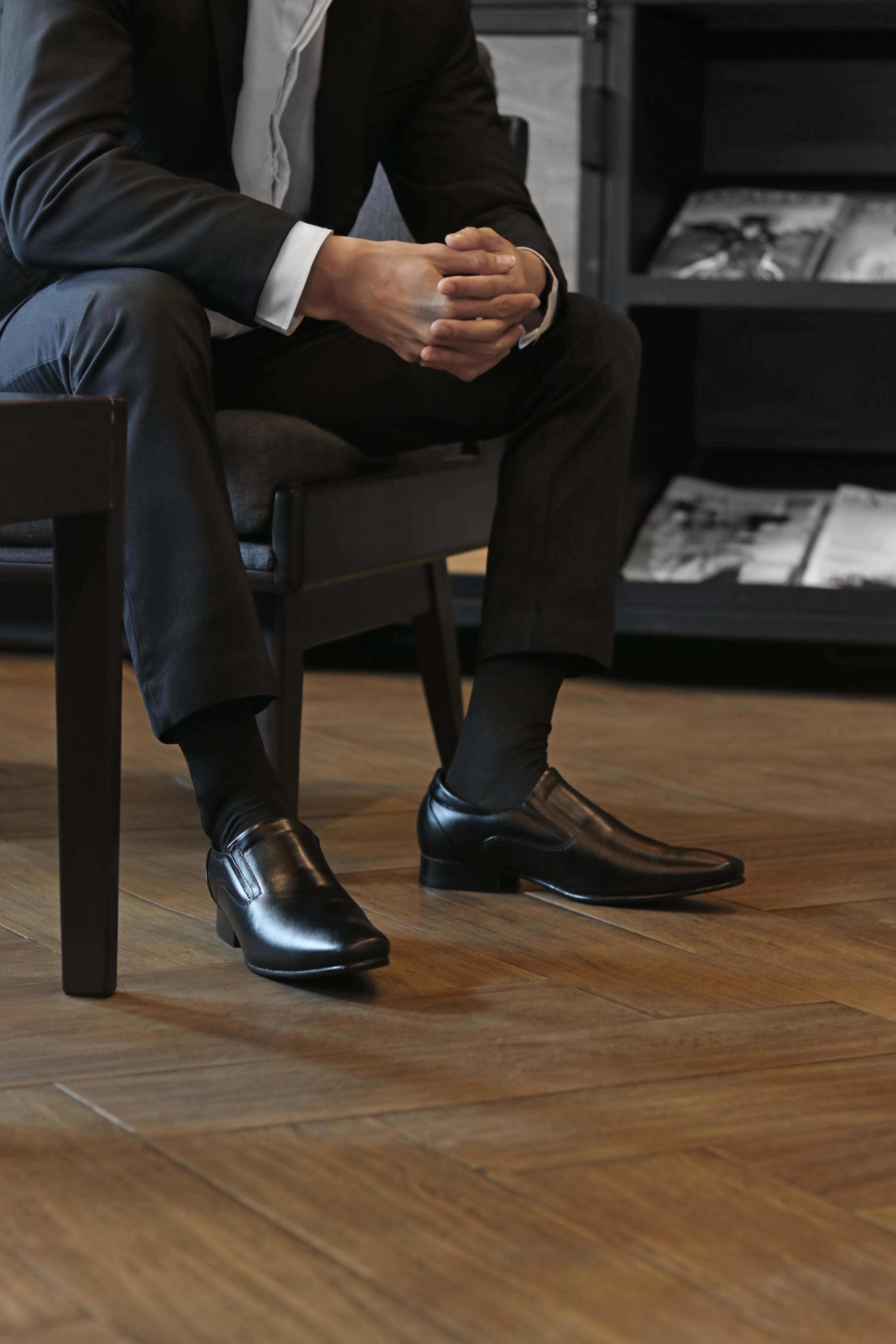 Pierre Cardin รองเท้าผู้ชาย รองเท้าทางการ รองเท้าทางการ นุ่มสบาย ผลิตจากหนังแท้ สีดำ ไซส์ 40 41 42 43 44 รุ่น 80TD118