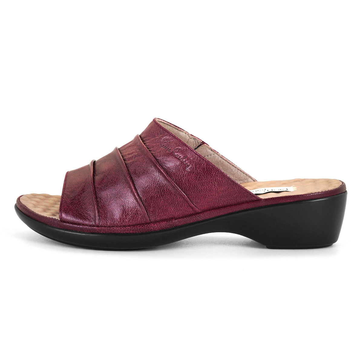 Pierre Cardin รองเท้าผู้หญิง รองเท้าแตะ รองเท้าแตะส้นแบน นุ่มสบาย ผลิตจากหนังแท้ สีแดงเบอรี่  รุ่น20SS230