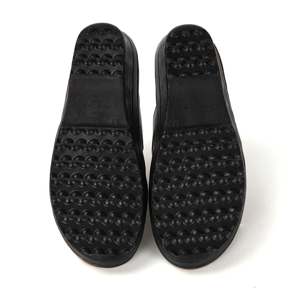 Pierre Cardin รองเท้าแตะหนังแท้ ทรงสวม สีแดงเบอร์รี่ ไซส์ 36–42 รุ่น 21SS245