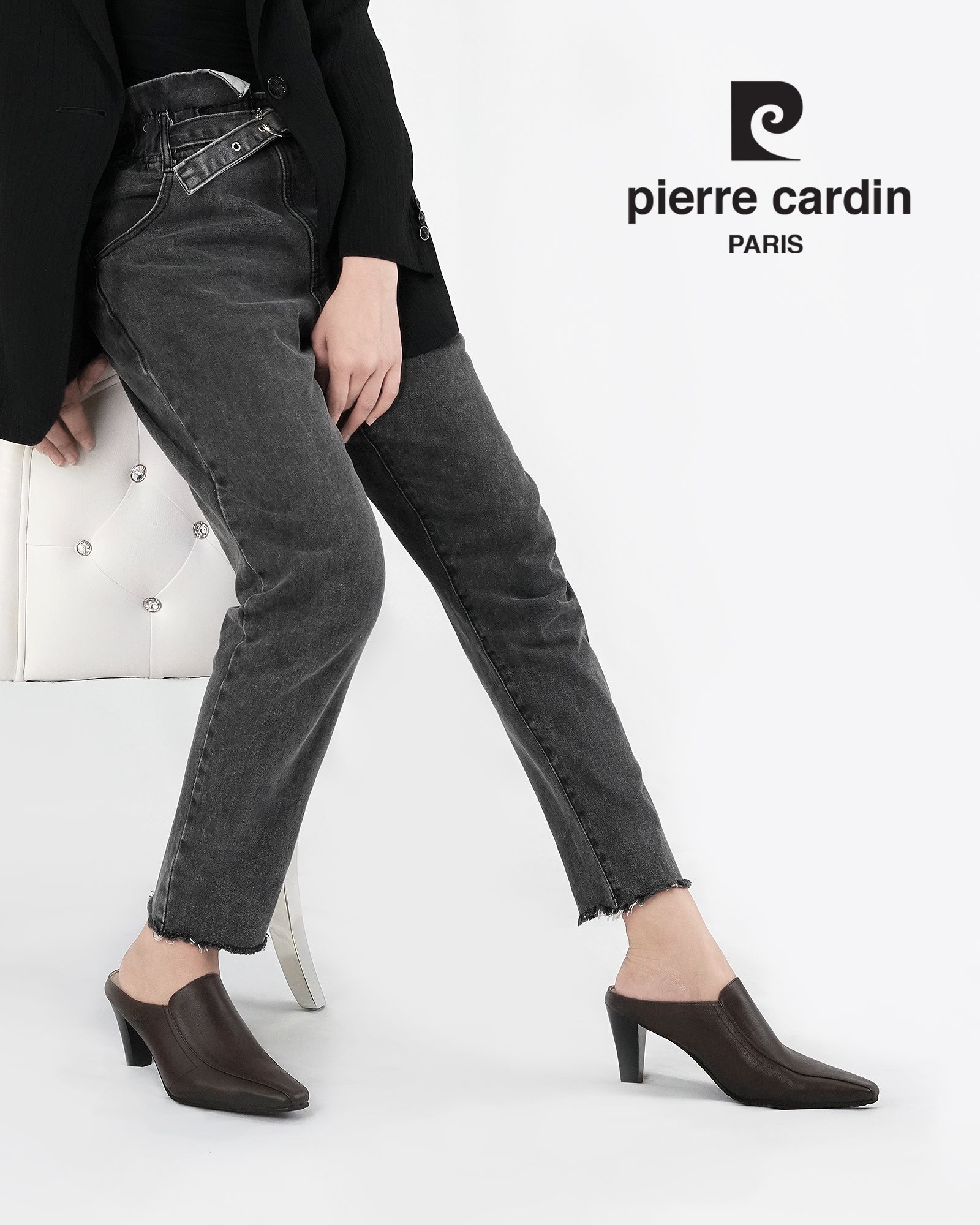 Pierre Cardin มิวส์ส้นสูงสีแดง รุ่น 23SC302
