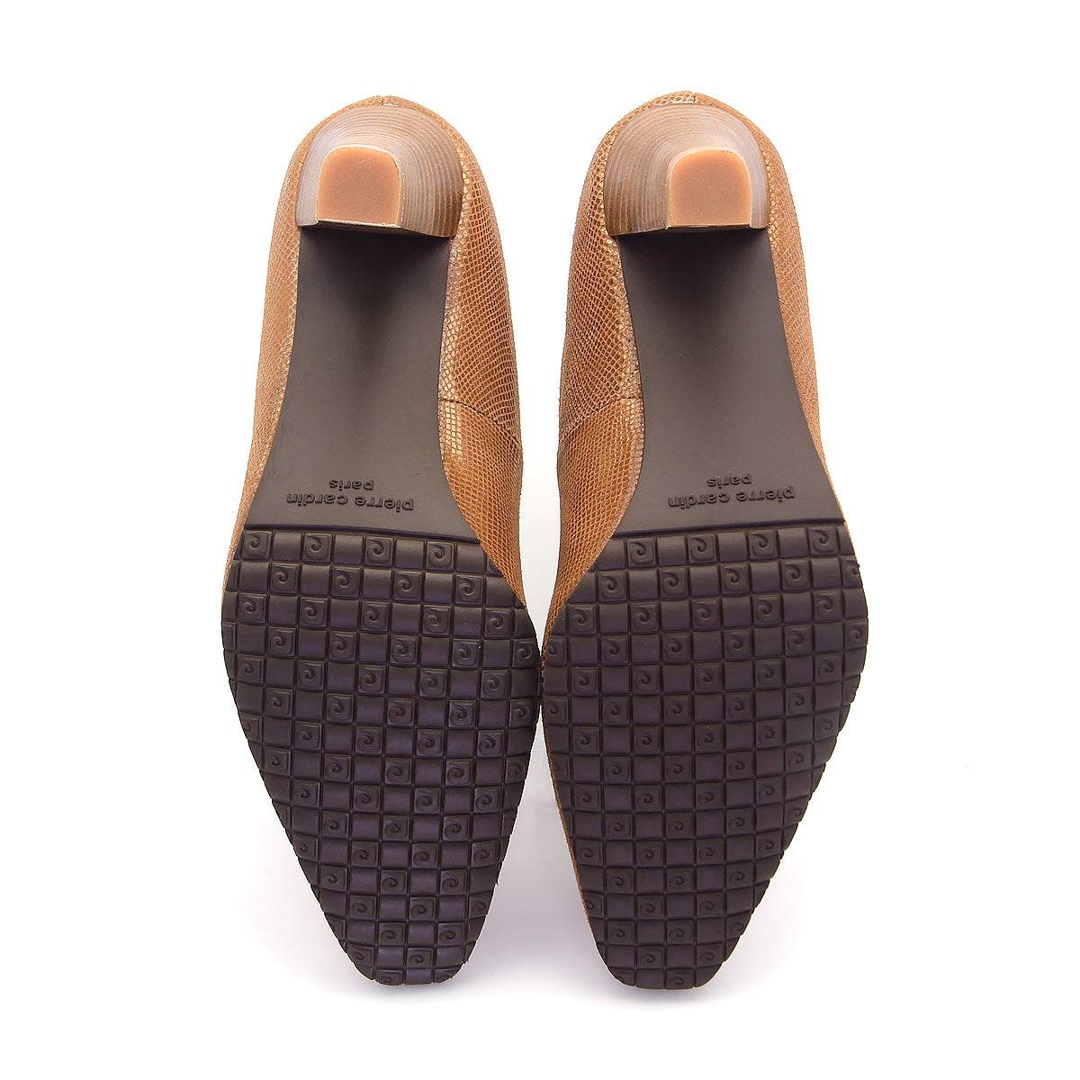 Pierre Cardin รองเท้าผู้หญิง รองเท้าส้นสูง รองเท้าส้นสูงทรง Pump นุ่มสบาย ผลิตจากหนังแท้ สีบรอนซ์ทอง ไซส์ | High-heels Shoes - 23WD315