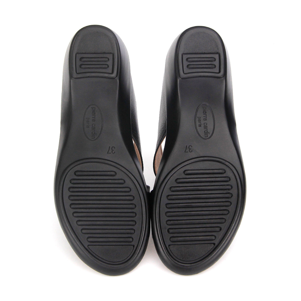 [Size 36-41] Pierre Cardin รองเท้าผู้หญิง ลำลอง ส้นแบน นุ่มสบาย ผลิตจากหนังแท้ สีดำ รุ่น 24WS362