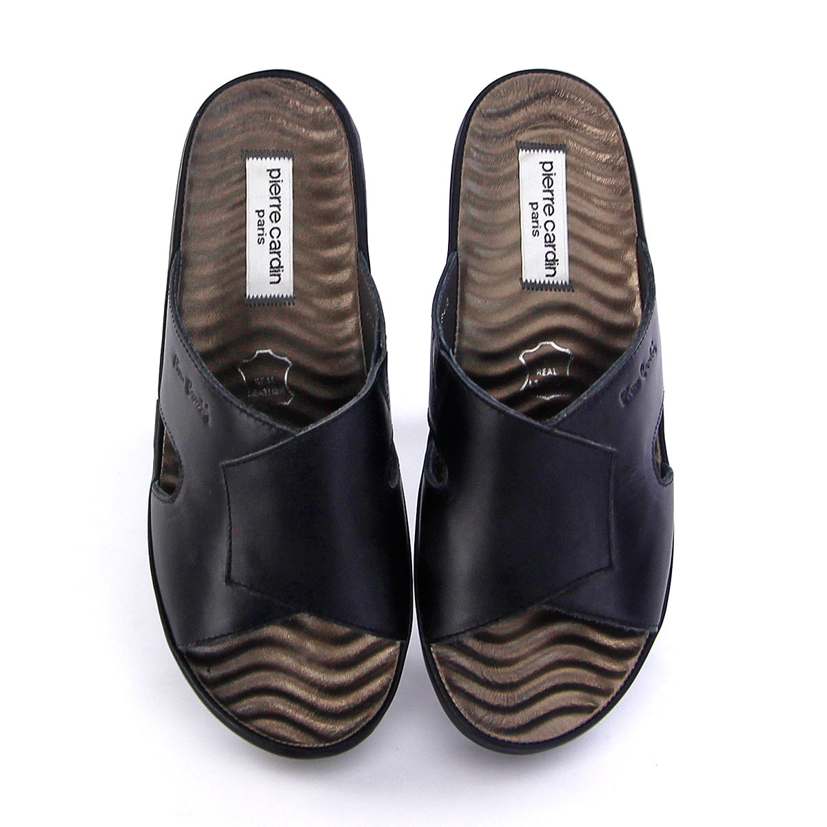 [Size 36-41] Pierre Cardin รองเท้าผู้หญิง รองเท้าแตะ ส้นแบน นุ่มสบาย ผลิตจากหนังแท้ สีดำ รุ่น 26WS413