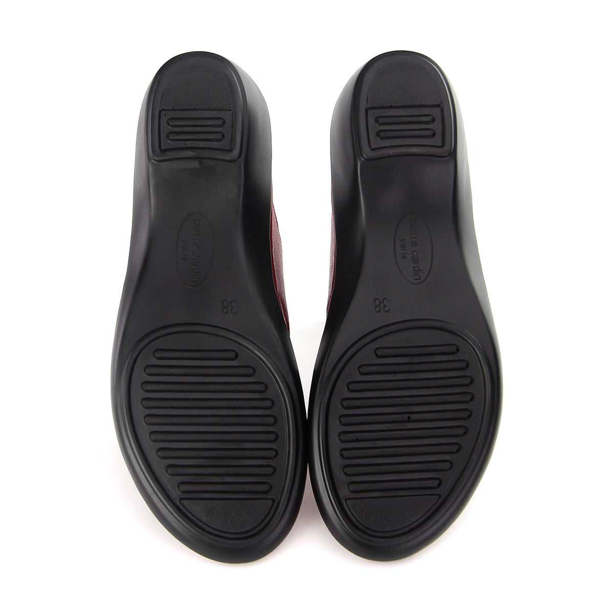 Pierre Cardin รองเท้าผู้หญิง รองเท้าแตะแบบลำลองหญิง รองเท้าส้นแบนแบบรัดส้น นุ่มสบาย ผลิตจากหนังแท้  ไซส์ 28SS158