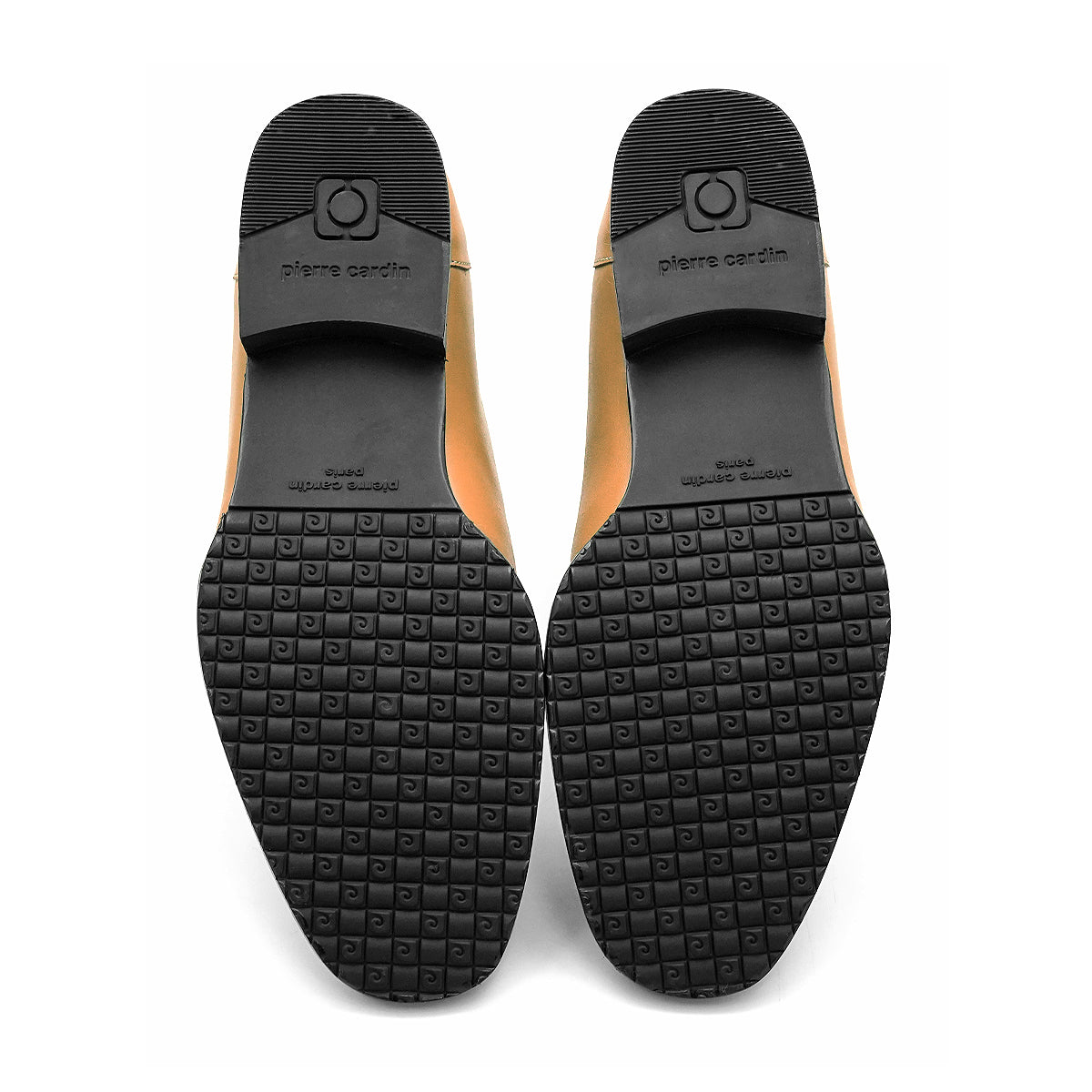 Pierre Cardin รองเท้าคัทชูผู้หญิง ส้นแบน ผลิตจากหนังแท้ สีดำ รุ่น 30TC113