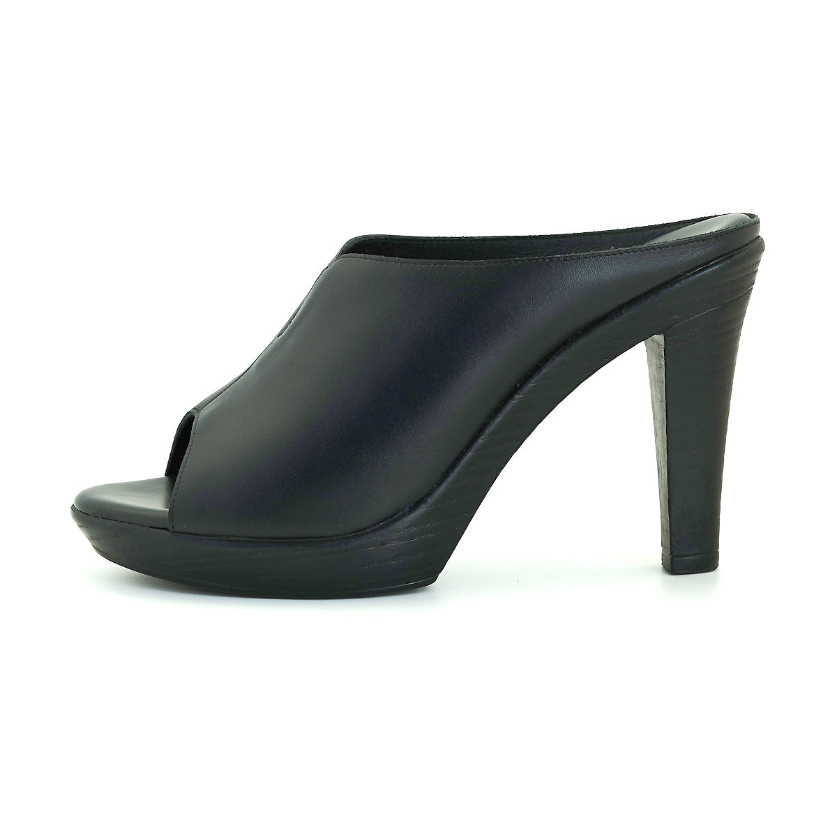 Pierre Cardin รองเท้าผู้หญิง รองเท้าส้นสูง รองเท้าส้นสูงแบบเปิดส้น นุ่มสบาย ผลิตจากหนังแท้ สีเมทัลลิคบรอนซ์ รุ่น 31PS804