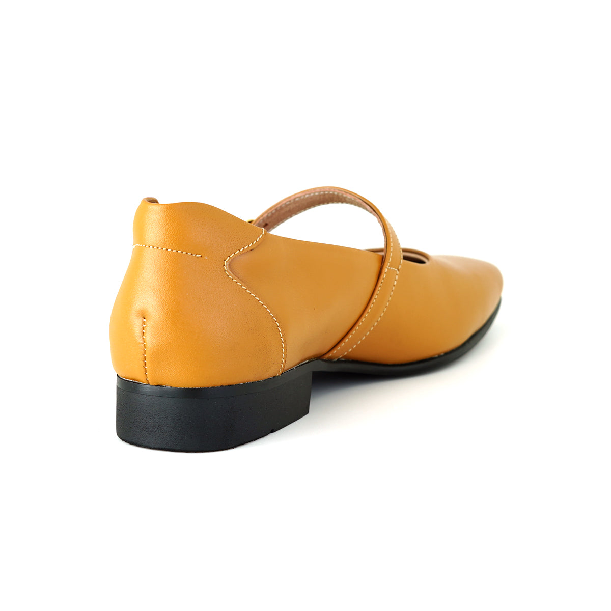 Pierre Cardin รองเท้าคัทชูผู้หญิง แมรี่เจน  ส้นแบน  ผลิตจากหนังแท้ สีน้ำตาลอ่อน รุ่น 34TC164