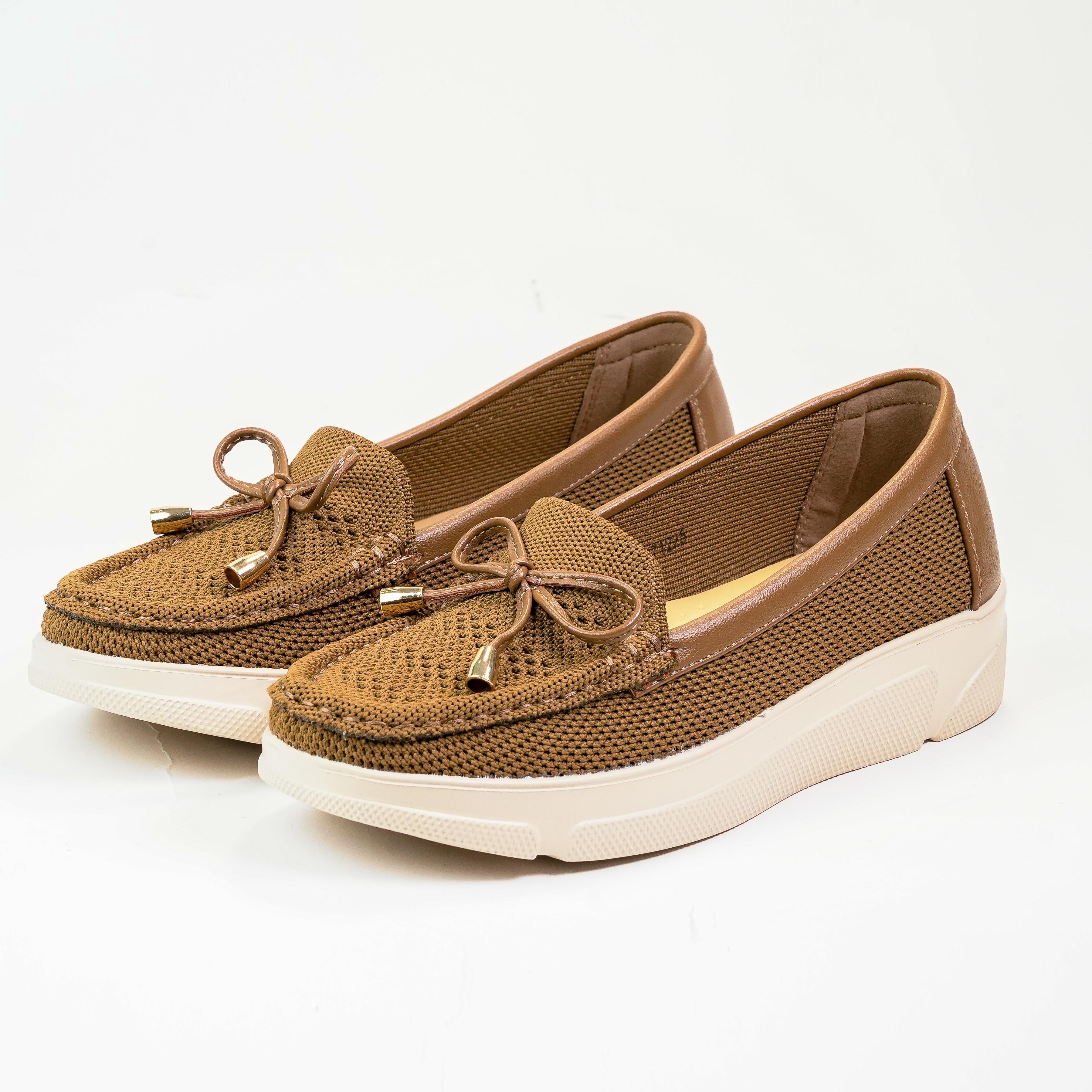 รองเท้า Loafer ผู้หญิง Pierre Cardin ผ้า Knit ผสมหนังสังเคราะห์ น้ำหนักเบา ระบายอากาศดี ใส่สบาย สไตล์โมเดิร์น – Women Shoes 55VD181