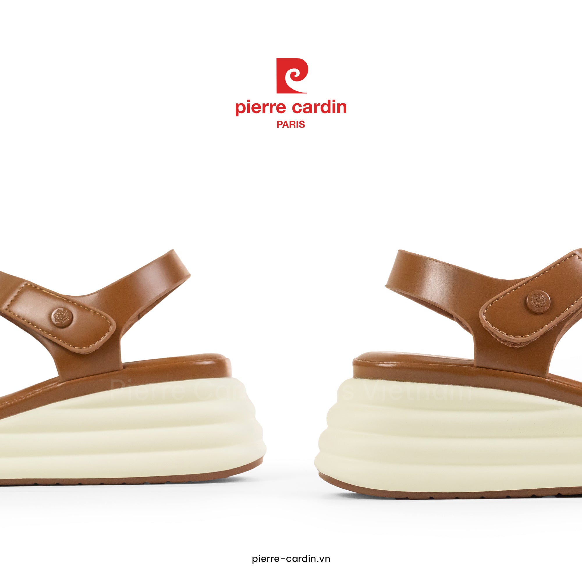 รองเท้าแตะส้นสูง Comfort Pierre Cardin - PCWFWSH 256 (+5cm)