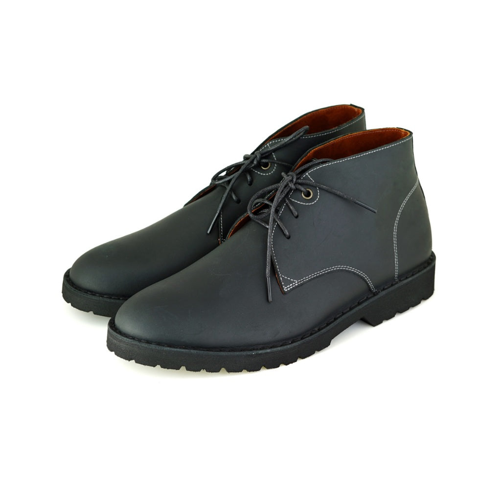 Pierre Cardin รองเท้าผู้ชาย รองเท้าบูท แบบสวมหุ้มข้อ, นุ่มสบาย ผลิตจากหนังแท้  สีดำ รุ่น 84JC172